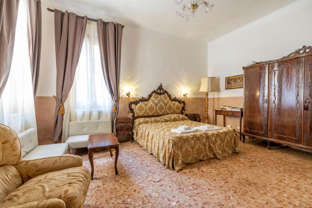 Queen House Venezia Exterior foto