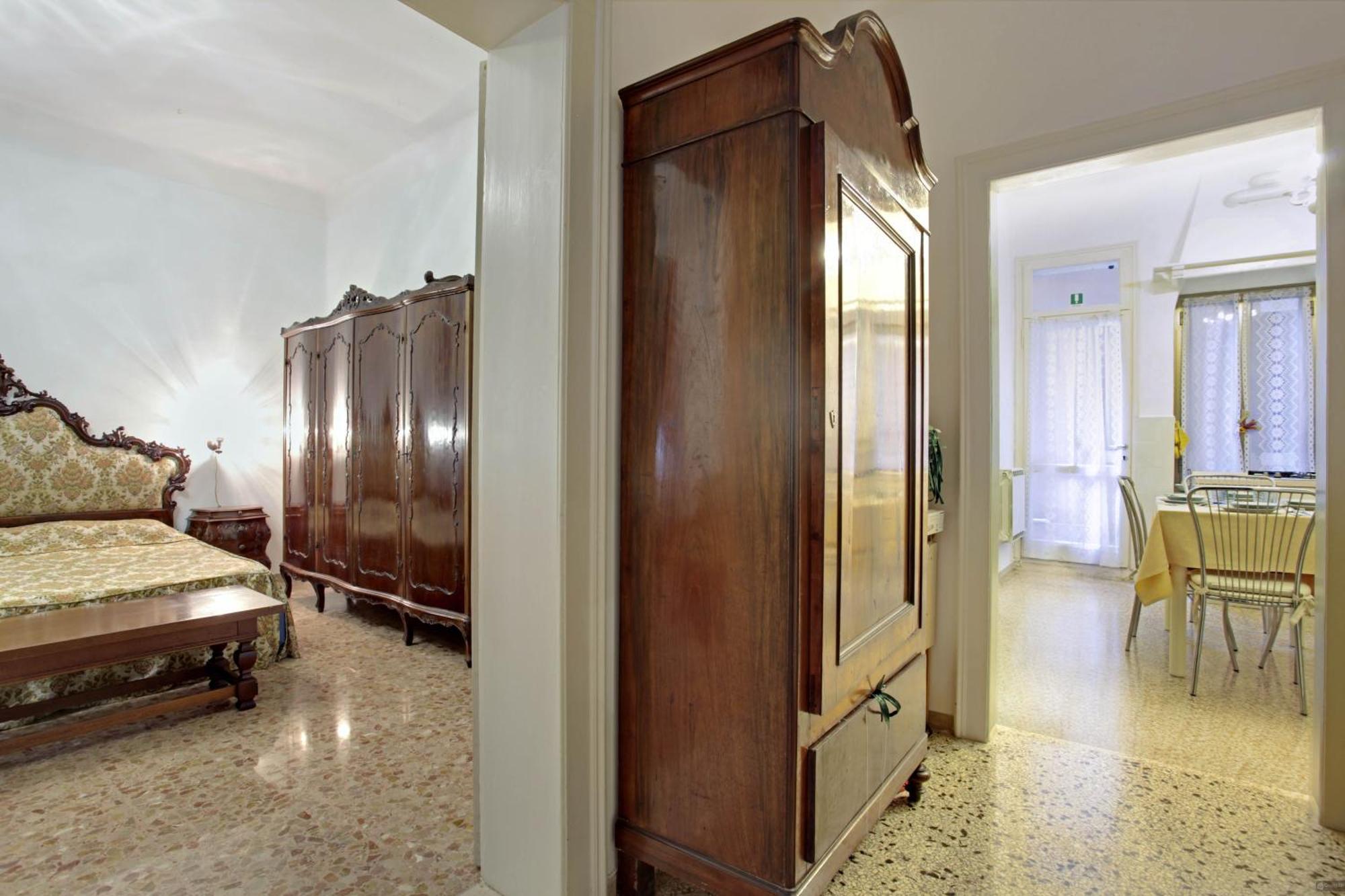 Queen House Venezia Habitación foto